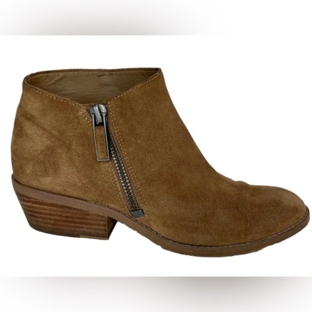 1. State-Rosita Leather Upper Man Made Lining/Sole Zip Closure Boots 71/2M/38